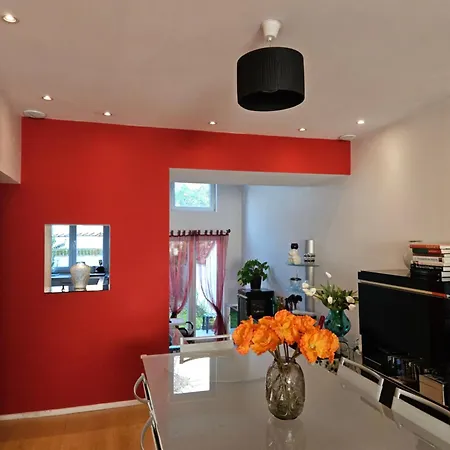 Modern Duplex With Garden Apartment Brussels Exterior photo